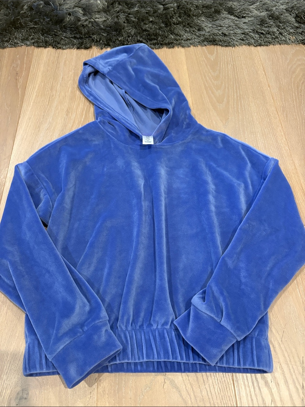 Velour Size 10 Girl’s Blue Hoodie Sweater.